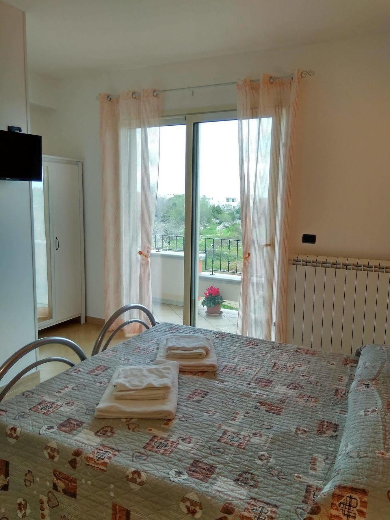 B&B Il Papavero Rosso Corigliano dʼOtranto Dış mekan fotoğraf